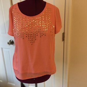 FOREVER 21 LADIES SIZE L PULLOVER CORAL TOP SHORT SLEEVES BLOUSE RHINESTONES